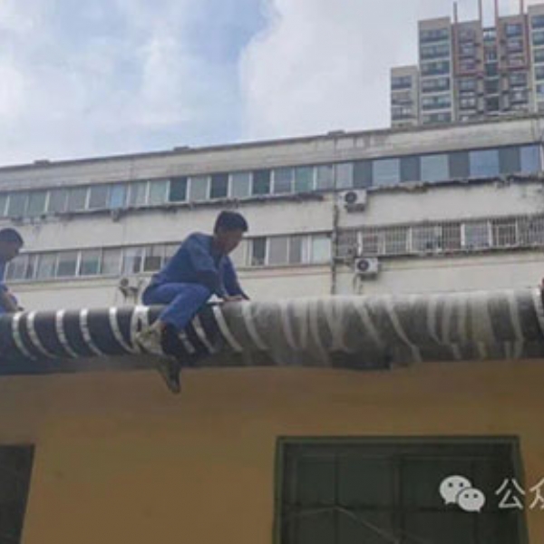 備戰(zhàn)供暖，全面開展小區(qū)試壓工作